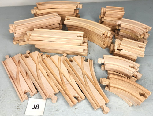 Piece wooden train track - 52,