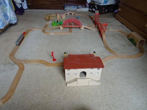 Wooden train track set - train,