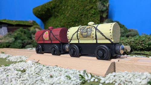 Thomas wooden railway custom - thomas,
