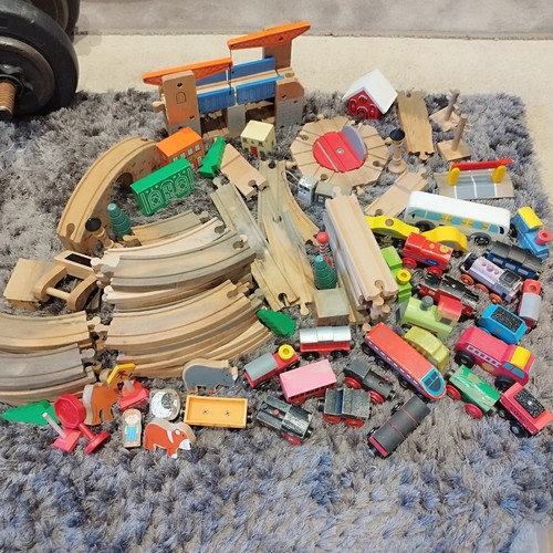100 wooden train - 100+, set