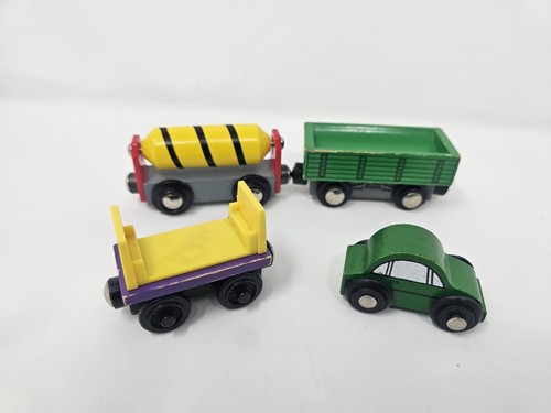 Wooden train cars pieces - cars,