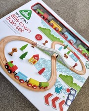 Wooden Train Set Track & Town