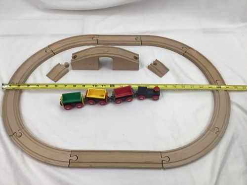 Wooden train tracks lot - tracks,