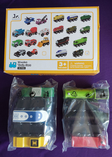 Sainsmart wooden train set - train,