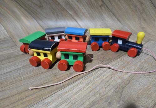 Vintage wood pull along train - vintage,