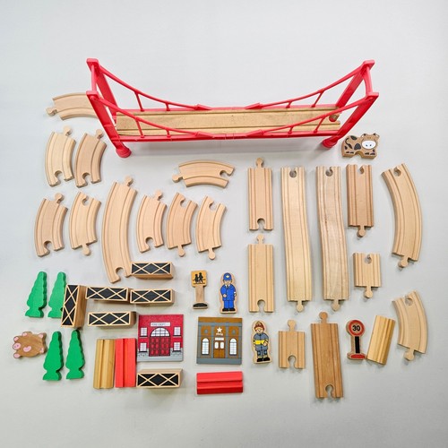 Unbranded wooden train track - unbranded,
