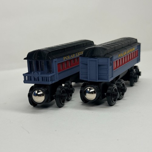 Wooden railway polar - wooden,